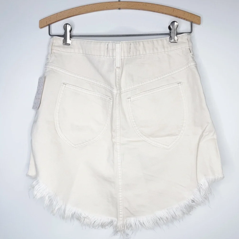 We The Free Free People Bailey Skirt Women's 27 Ivory‎ Denim Mini NWT - Picture 6 of 8